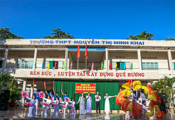 Hình ảnh tại trường12