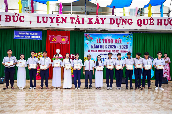 Hình ảnh tại trường44
